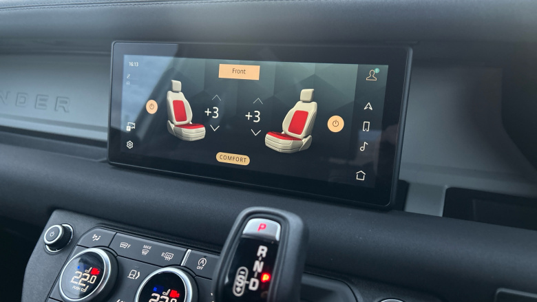 Land Rover Defender 3.0 D250 X-Dynamic SE 90 3dr Auto Diesel Estate